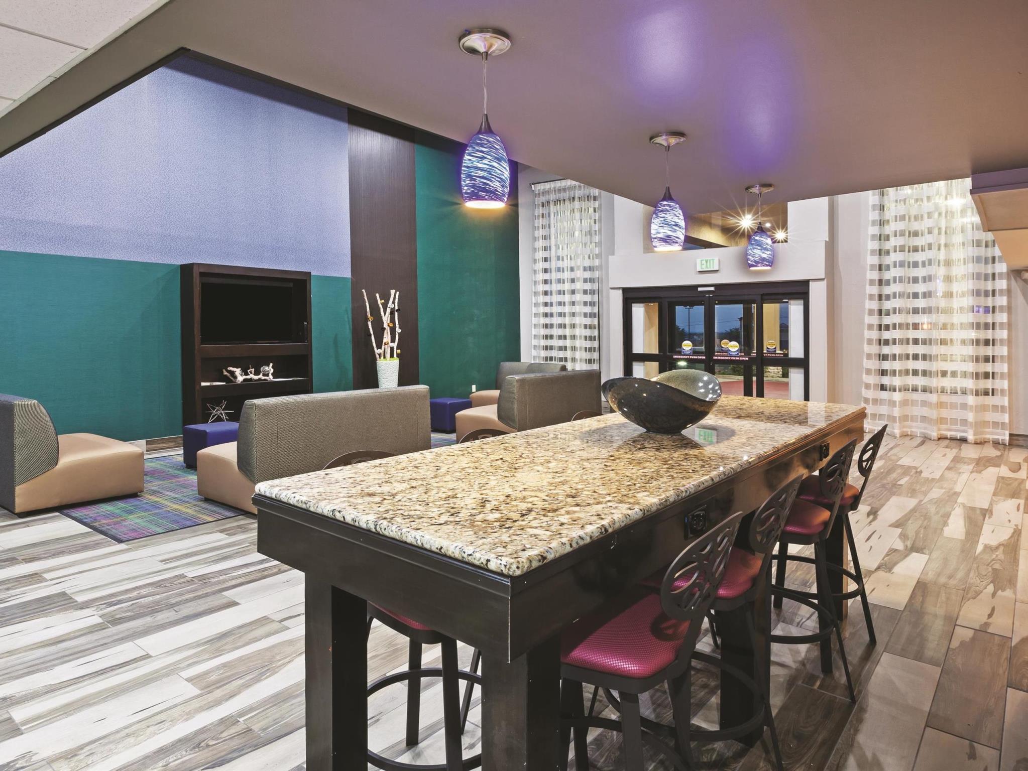 La Quinta By Wyndham Denison - North Lake Texoma Buitenkant foto