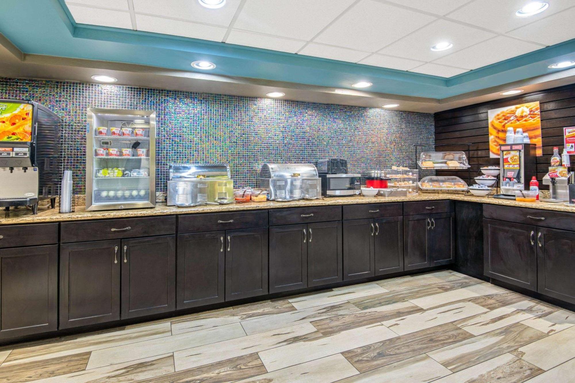 La Quinta By Wyndham Denison - North Lake Texoma Buitenkant foto