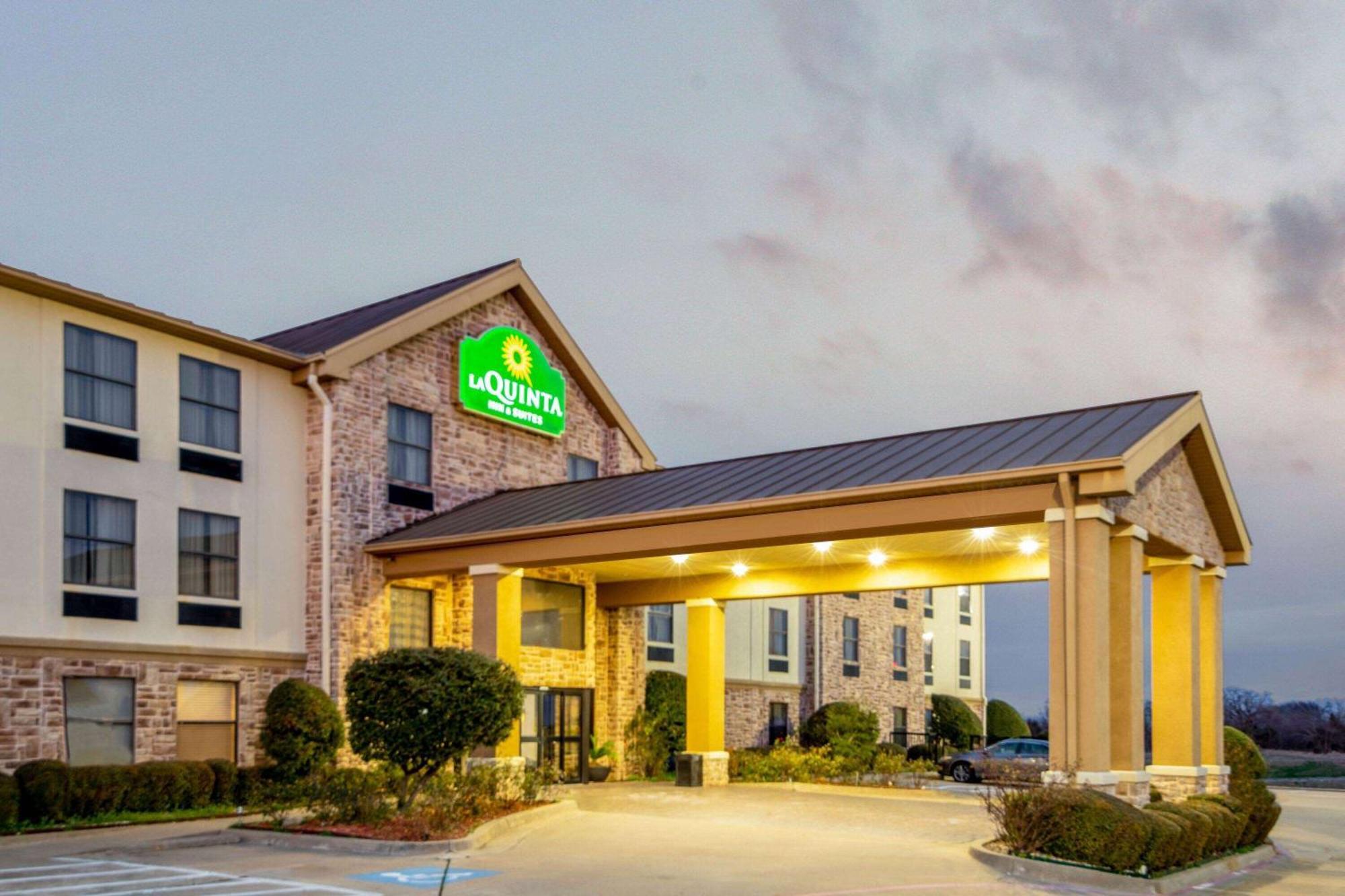 La Quinta By Wyndham Denison - North Lake Texoma Buitenkant foto